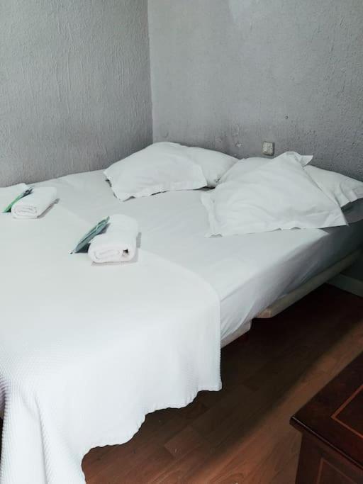 Apartamento Hotel Montana Lavapies Madrid Ngoại thất bức ảnh